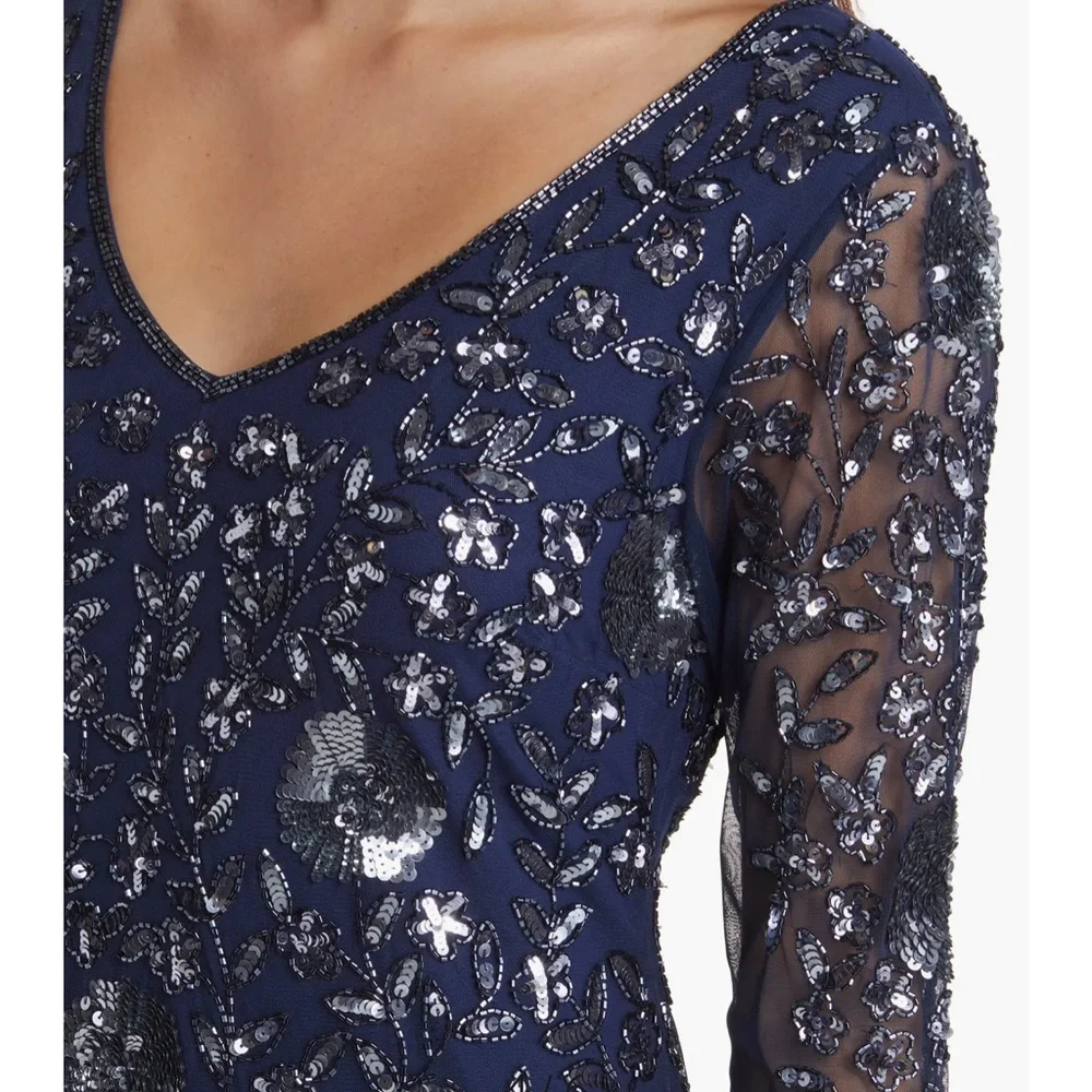 Pisarro Nights | Elegant Navy Blue Sequin Evening Gown | Size 14 - Picture 4 of 11